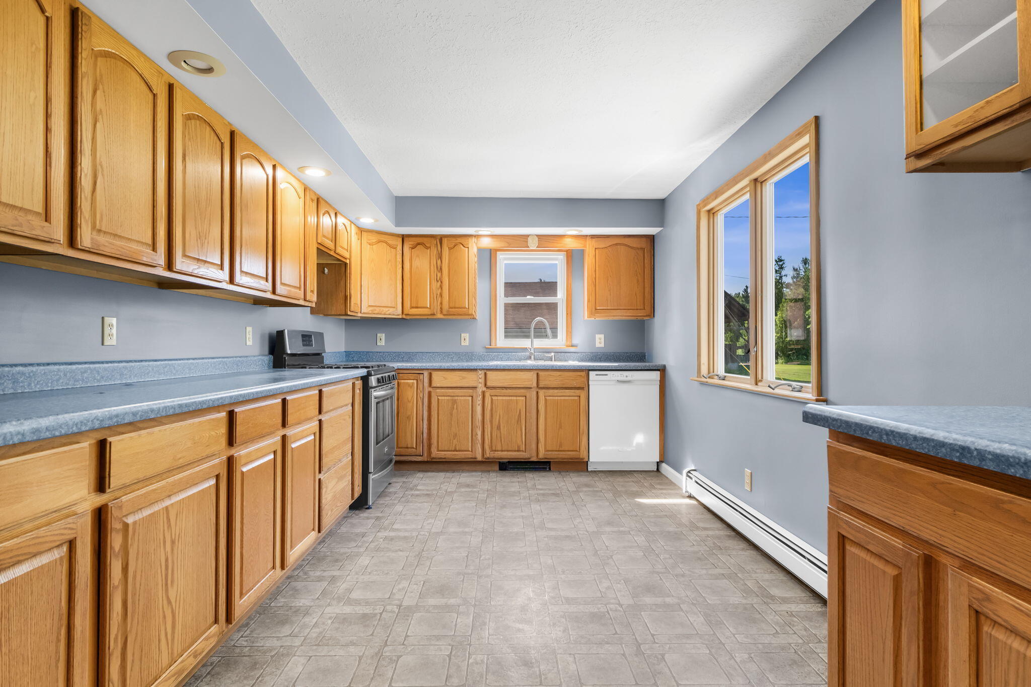 2054 East Levering Road Cheboygan, MI 49721 - Photo 8 of 40 Gallery Image 8