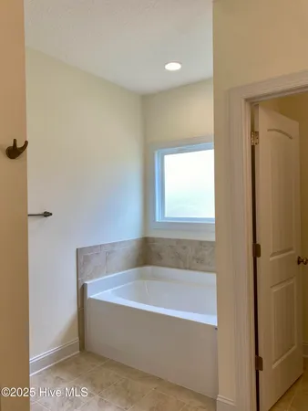 $404,000 | 1870 Olde Towne Pointe Boulevard, Jacksonville, NC 28546
