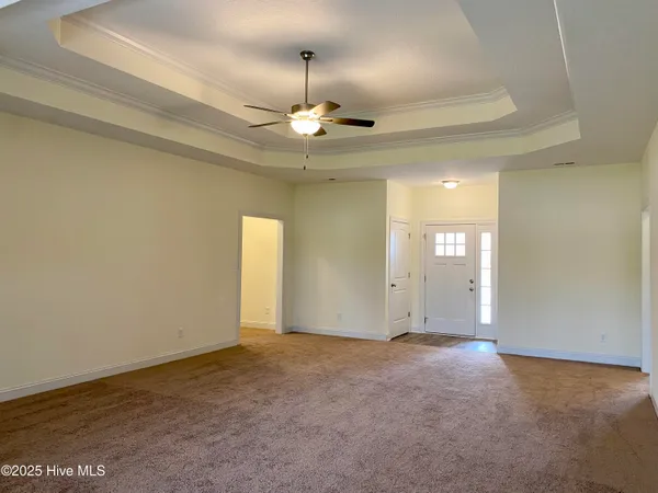 $404,000 | 1870 Olde Towne Pointe Boulevard, Jacksonville, NC 28546
