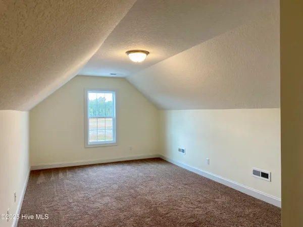 $404,000 | 1870 Olde Towne Pointe Boulevard, Jacksonville, NC 28546