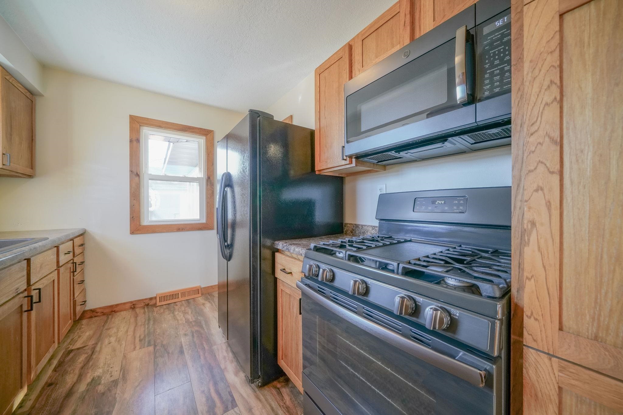 801 West Fulton Street Polo, IL 61064 - Photo 15 of 31