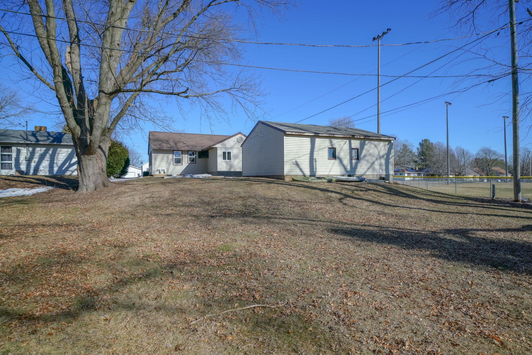 801 West Fulton Street Polo, IL 61064 - Photo 28 of 31