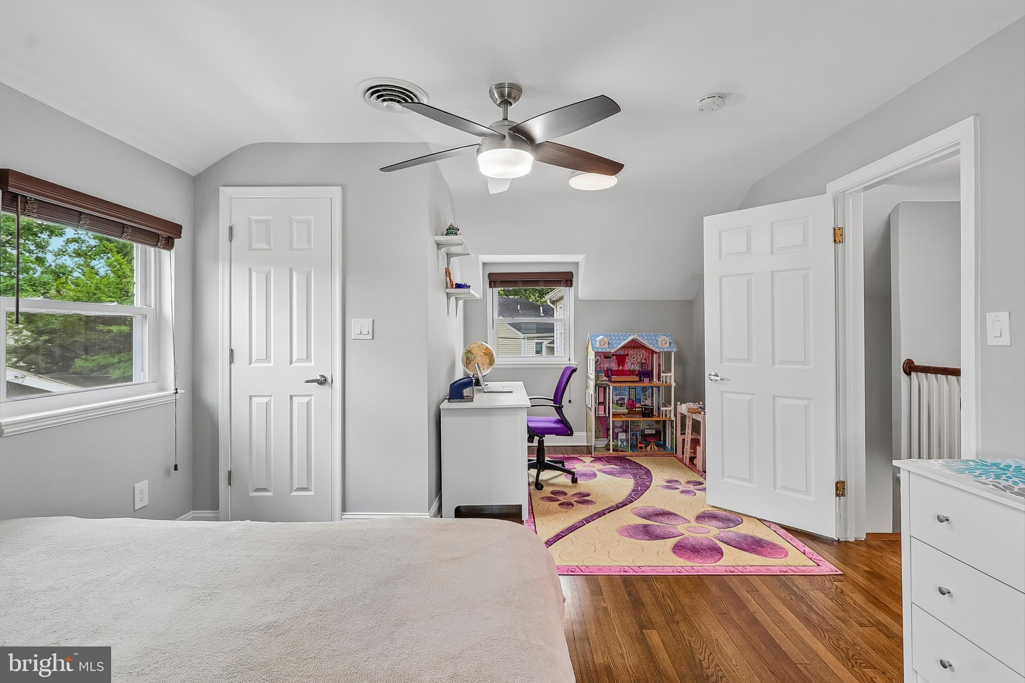 820 Philadelphia Avenue Silver Spring, MD 20910 - Photo 32 of 55 Bedroom