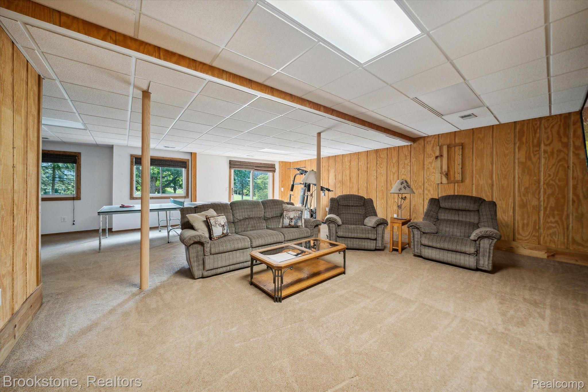 3944 Fieldview Road Lake Orion, MI 48360 - Photo 43 of 58 Spacious