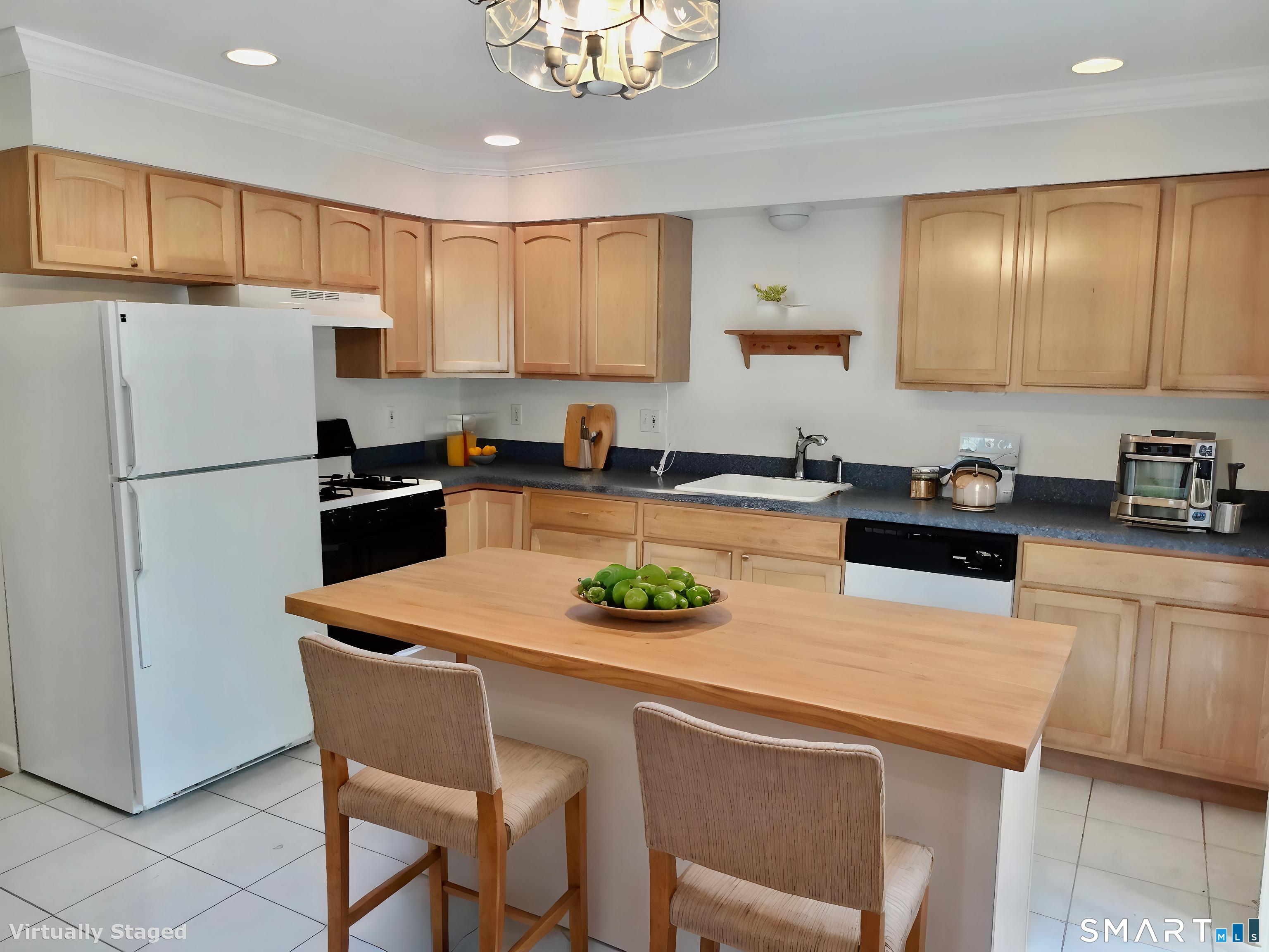 39 Coram Road, Unit 15 Shelton, CT 06484 - Photo 11 of 23