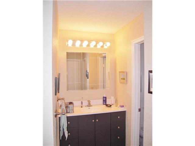 9820 Hydrangea Tree Way, Unit B Boynton Beach, FL 33436 - Photo 11 of 16 Additional Photo