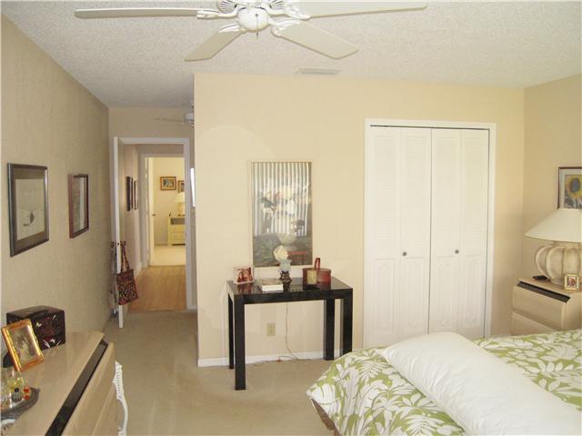 9820 Hydrangea Tree Way, Unit B Boynton Beach, FL 33436 - Photo 10 of 16 Additional Photo