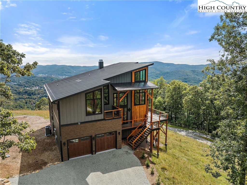 1180 Pinnacle Drive Boone, NC 28607 - Photo 31 of 50 Gallery Image 31