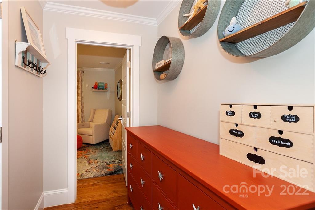 4301 Eagle Lake Drive Charlotte, NC 28217 - Photo 14 of 41 a utility room with dryer and washer