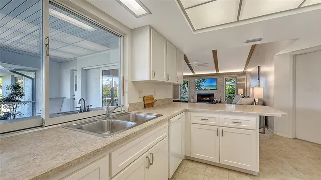 $1,100,000 | 475 Picasso Drive, Nokomis, FL 34275