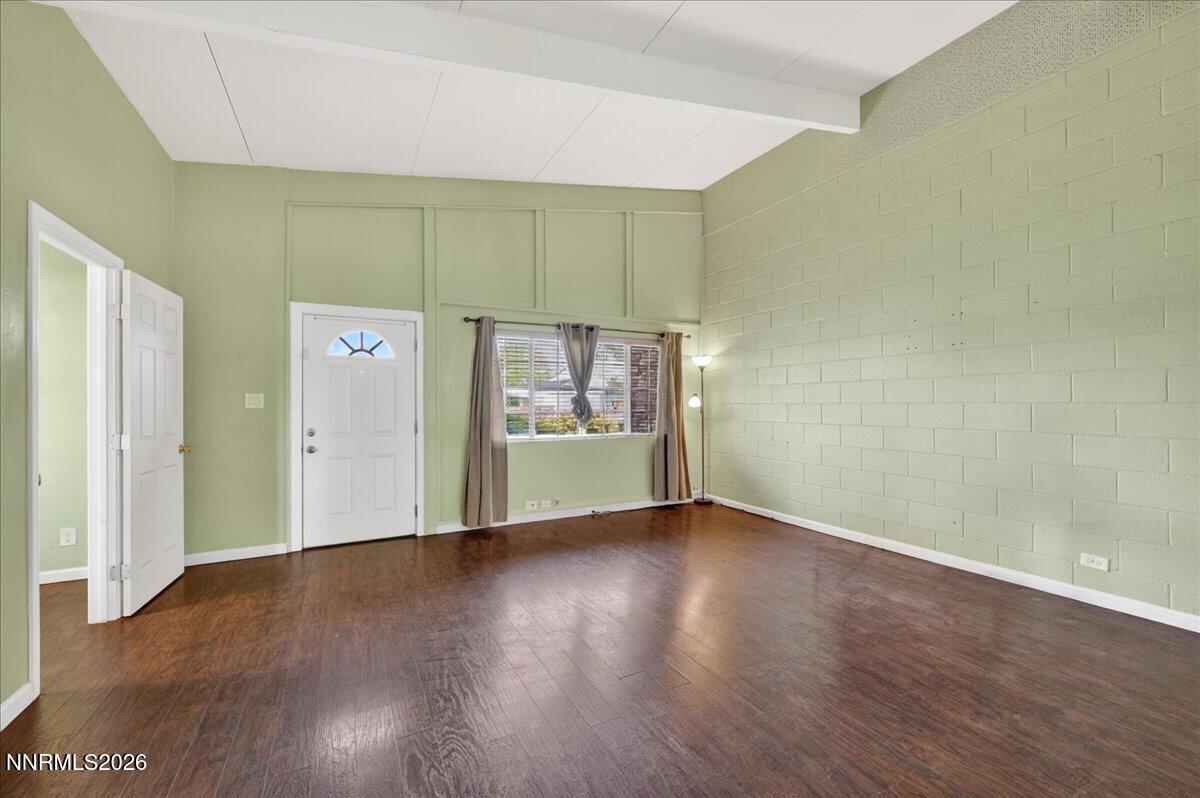 12323 Rocky Mountain Street Reno, NV 89506 - Photo 4 of 32 07-DSC_9304