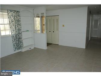 13 Wheatsheaf Road Shamong, NJ 08088 - Photo 7 of 12 Living Room