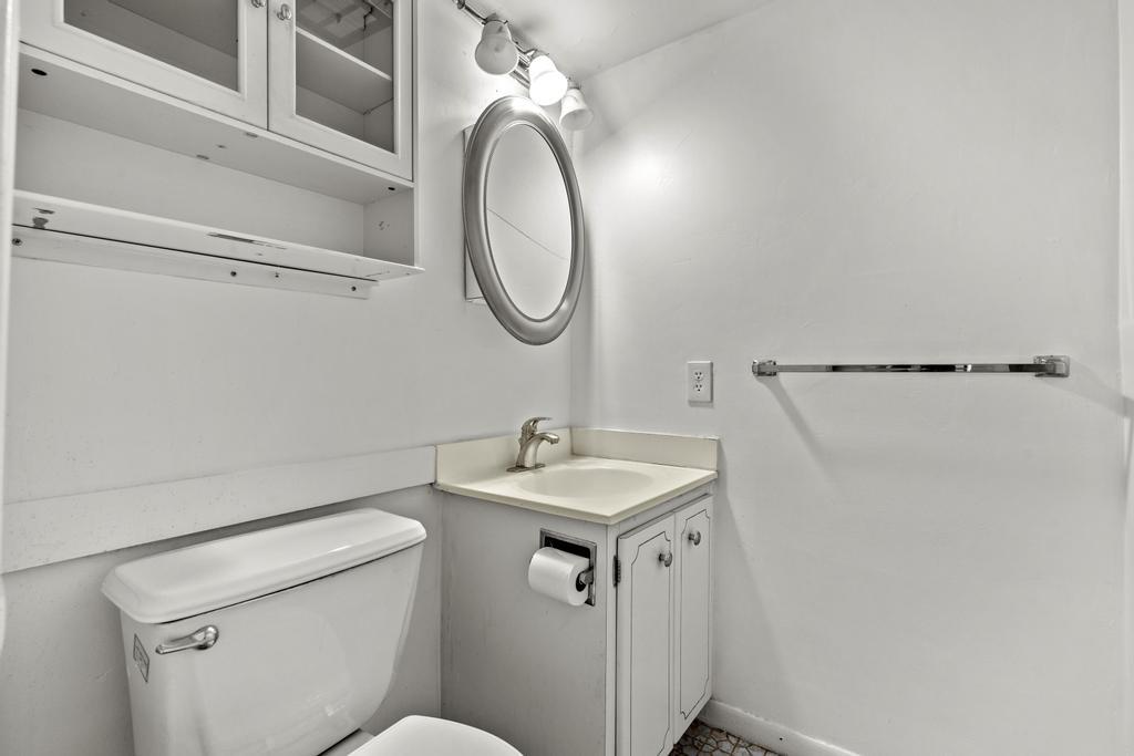 350 South Cypress Road, Unit 502 Pompano Beach, FL 33060 - Photo 21 of 36 DSC07587