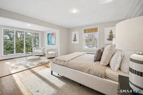 $1,348,000 | 1091 Round Hill Road, Fairfield, CT 06824