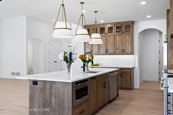 $1,792,000 | 6373 Snow Goose Circle, Victor, ID 83455