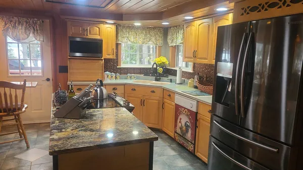 $589,000 | 358 7 Islands Road, Mapleton, ME 04757