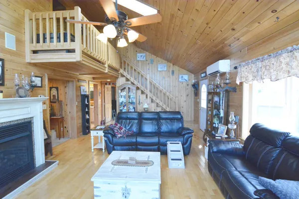 $589,000 | 358 7 Islands Road, Mapleton, ME 04757