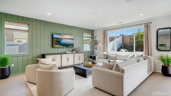 $600,880 | 372 Deer Lane Way, Perris, CA 92570