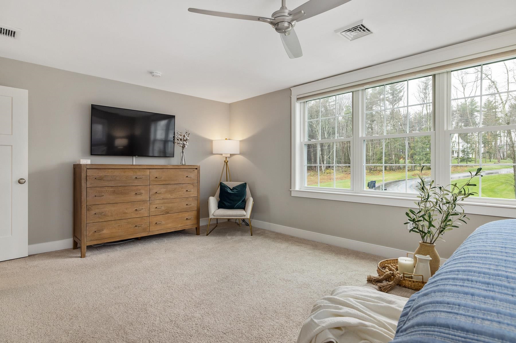 7 Jacqueline Way Stratham, NH 03885 - Photo 23 of 40 Gallery Image 23
