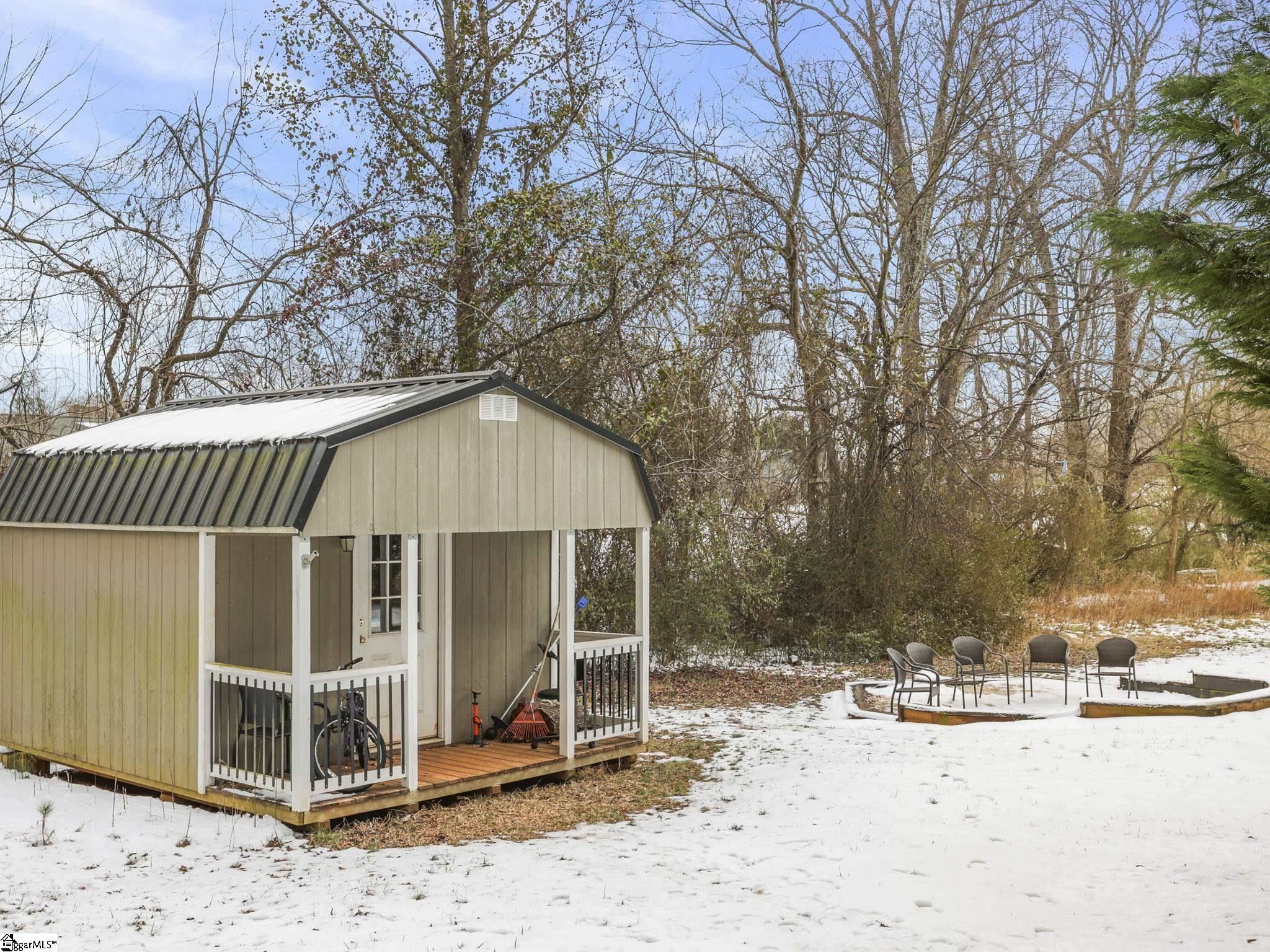 131 Wild Berry Court Boiling Springs, SC 29316 - Photo 3 of 36