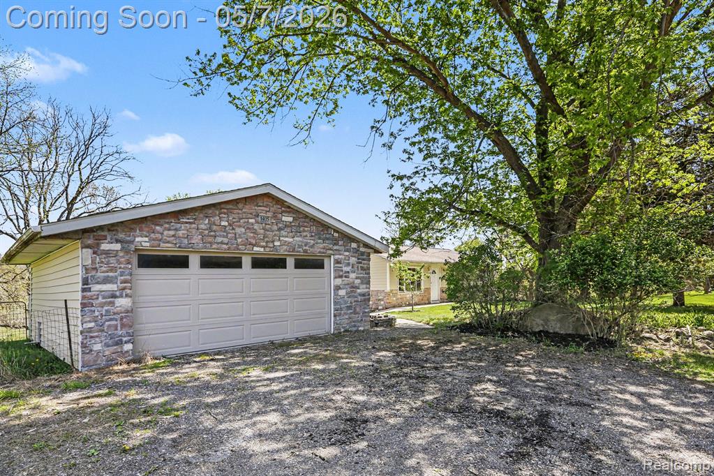 1405 Swarthout Road Pinckney, MI 48169 - Photo 29 of 31