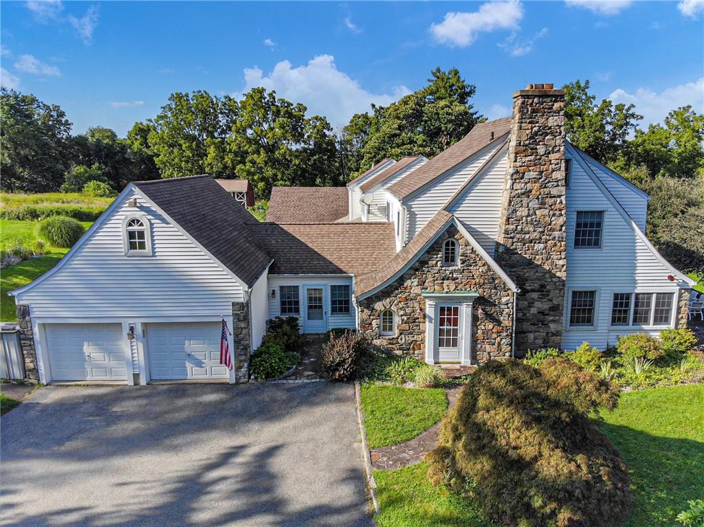 Welcome to 384 Hardscrable Road