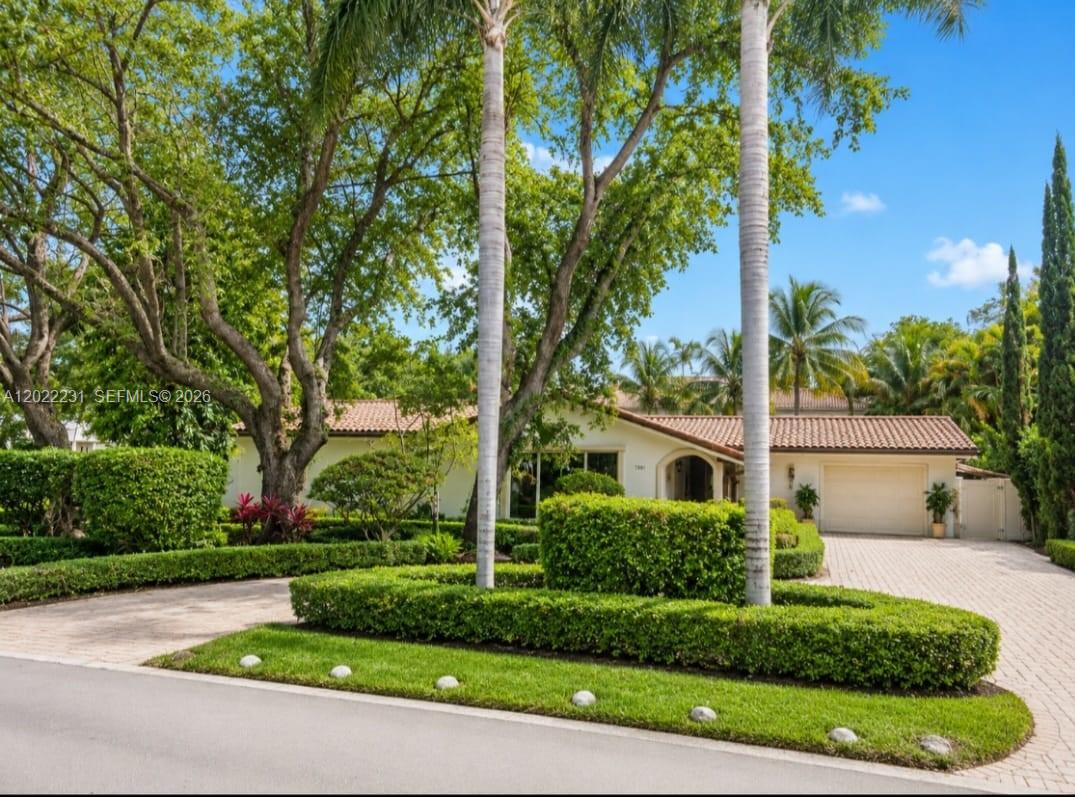7980 School House Road Miami, FL 33143 - Photo 3 of 13