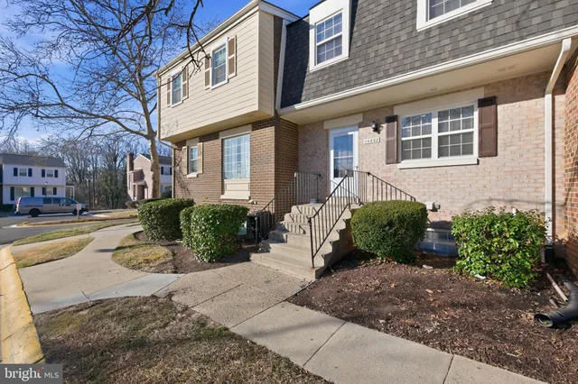 $3,400 | 14602 King Lear Court, Unit 12146, Silver Spring, MD 20906