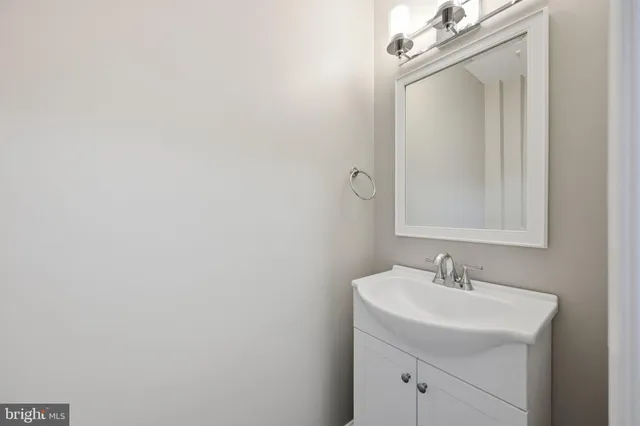 $3,400 | 14602 King Lear Court, Unit 12146, Silver Spring, MD 20906