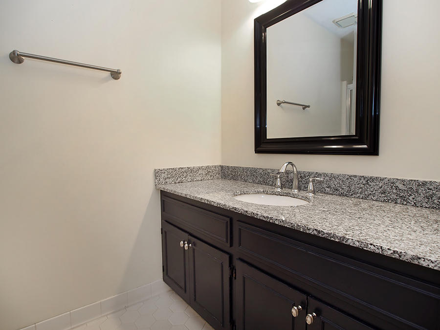485 South Bethesda Road Southern Pines, NC 28387 - Photo 17 of 28 xbath1