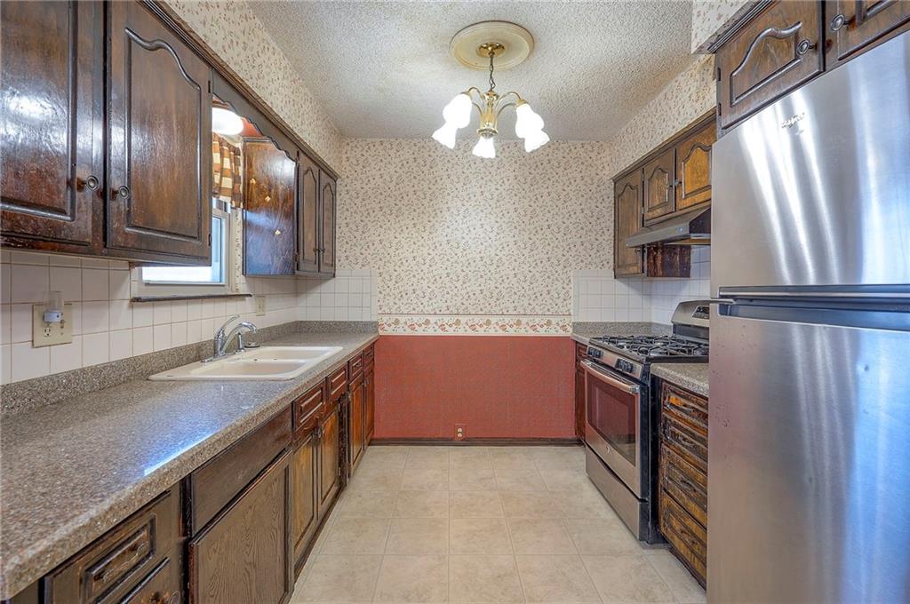 706 South 9th Street Edwardsville, KS 66111 - Photo 15 of 29