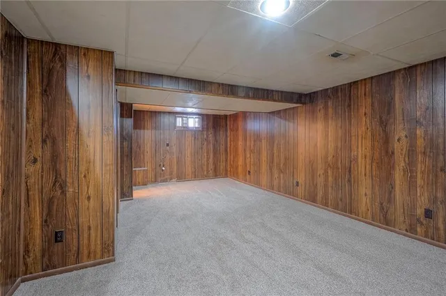 $225,000 | 706 South 9th Street, Edwardsville, KS 66111