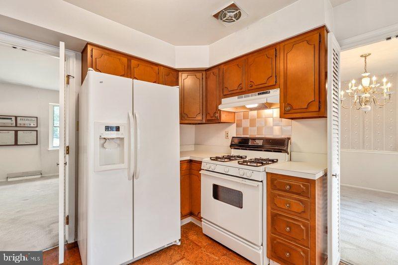 6308 Wayles Street Springfield, VA 22150 - Photo 14 of 36