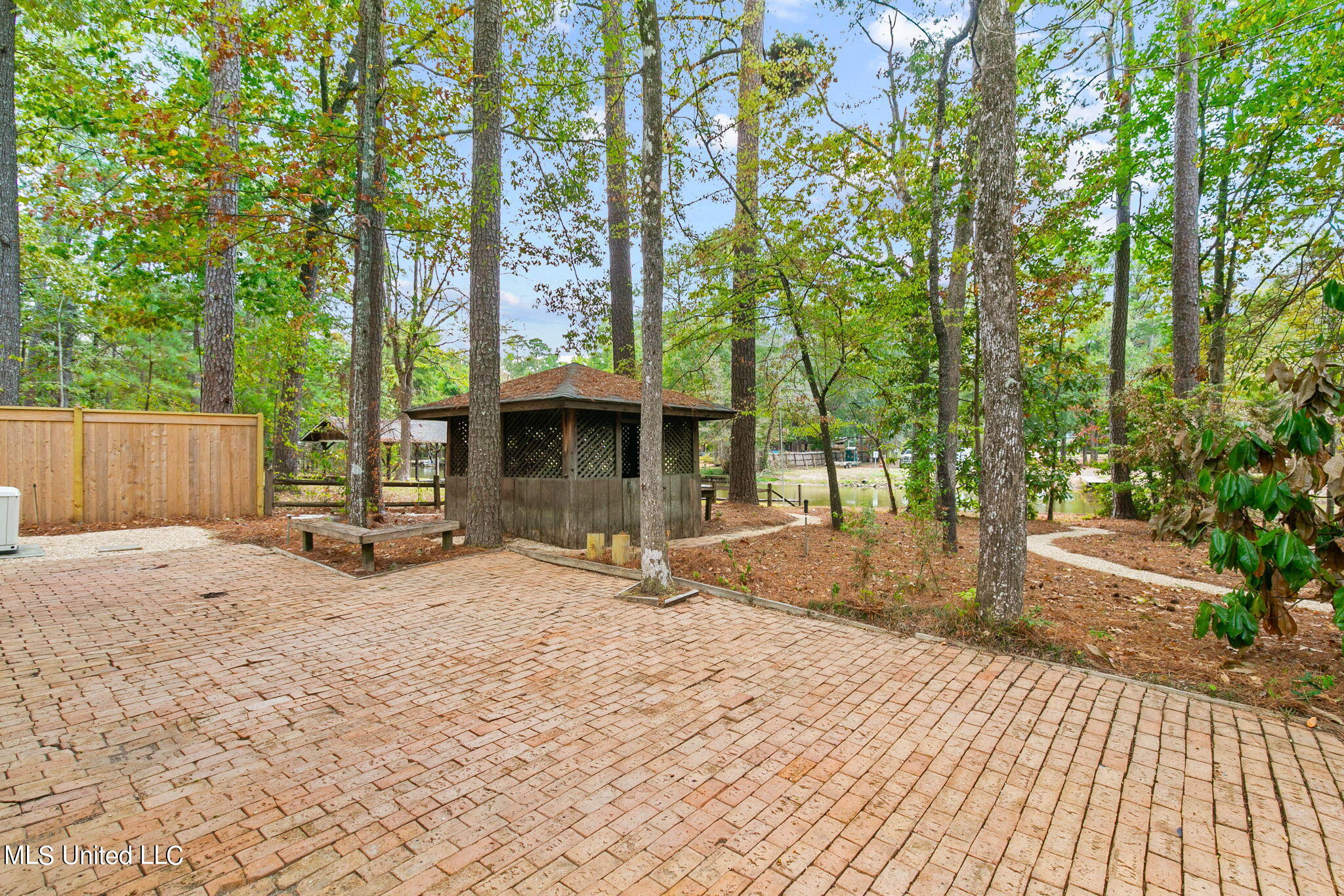 129 Whippoorwill Road Brandon, MS 39047 - Photo 36 of 51 50-web-or-mls-129 Whippoorwill-50