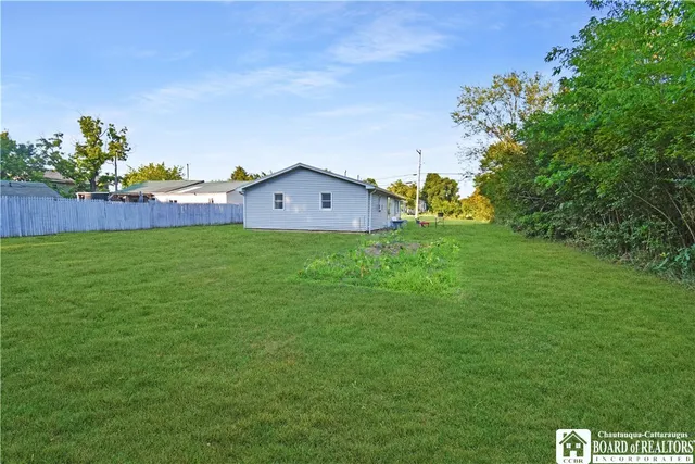 $95,000 | 69 South State Street, Ripley, NY 14775