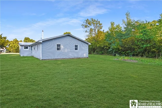 $95,000 | 69 South State Street, Ripley, NY 14775