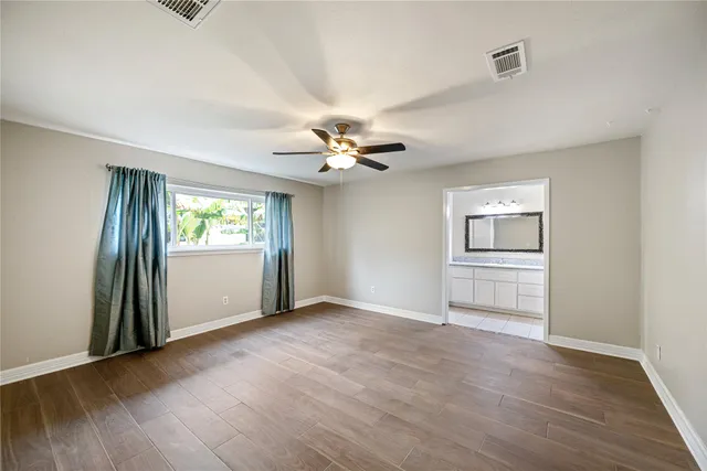 $1,850 | 12050 Sela Lane, Houston, TX 77072