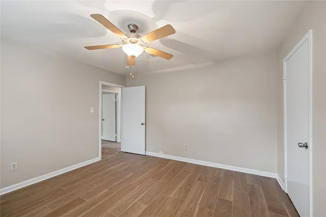 $1,950 | 12050 Sela Lane, Houston, TX 77072