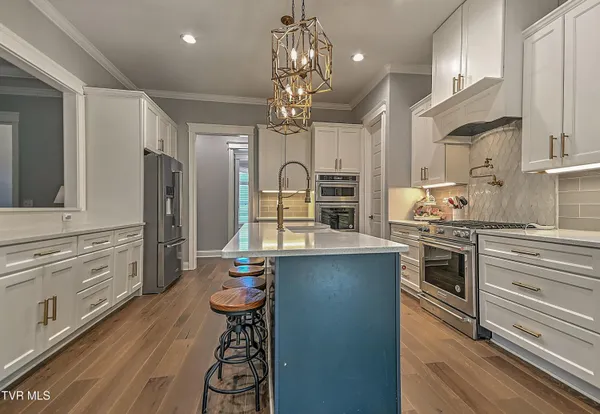 $1,450,000 | 1624 Conestoga Pass, Johnson City, TN 37601
