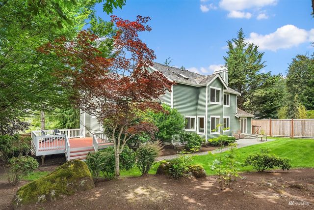 a house view with a garden space