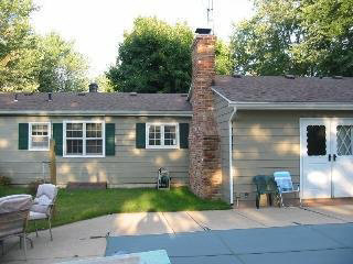 8603 Crabb Road Temperance, MI 48182 - Photo 8 of 12 541821-7.JPG