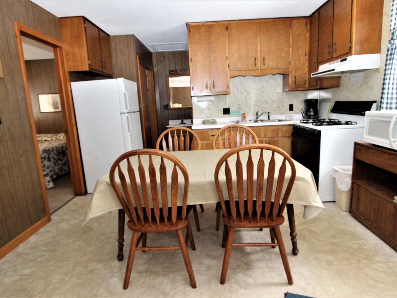 9845 Blue Island Road, Unit 8 & 9 Woodruff, WI 54568 - Photo 15 of 22 Gallery Image 15