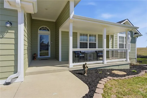 $409,900 | 3206 Steel Circle, Harrisonville, MO 64701