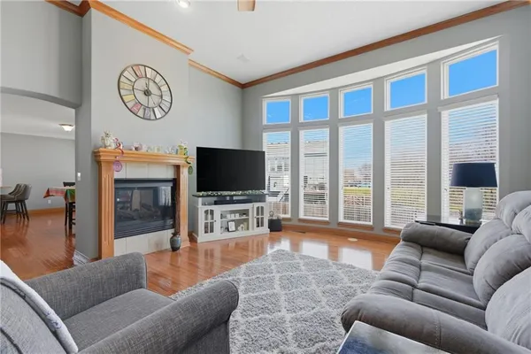 $409,900 | 3206 Steel Circle, Harrisonville, MO 64701