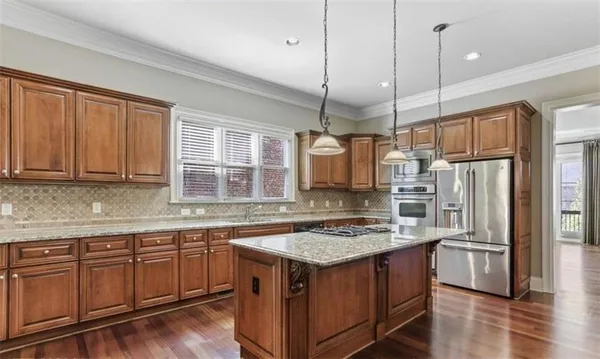 $6,000 | 1762 Buckhead Lane Northeast, Atlanta, GA 30324