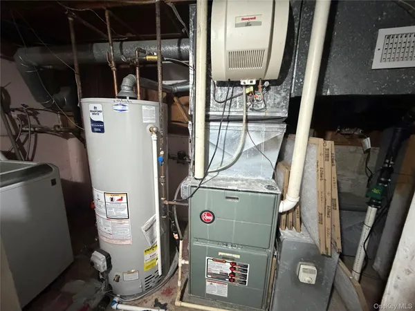 $699,900 | 15 Bonnie Court, Spring Valley, NY 10977