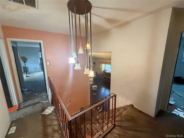 $699,900 | 15 Bonnie Court, Spring Valley, NY 10977