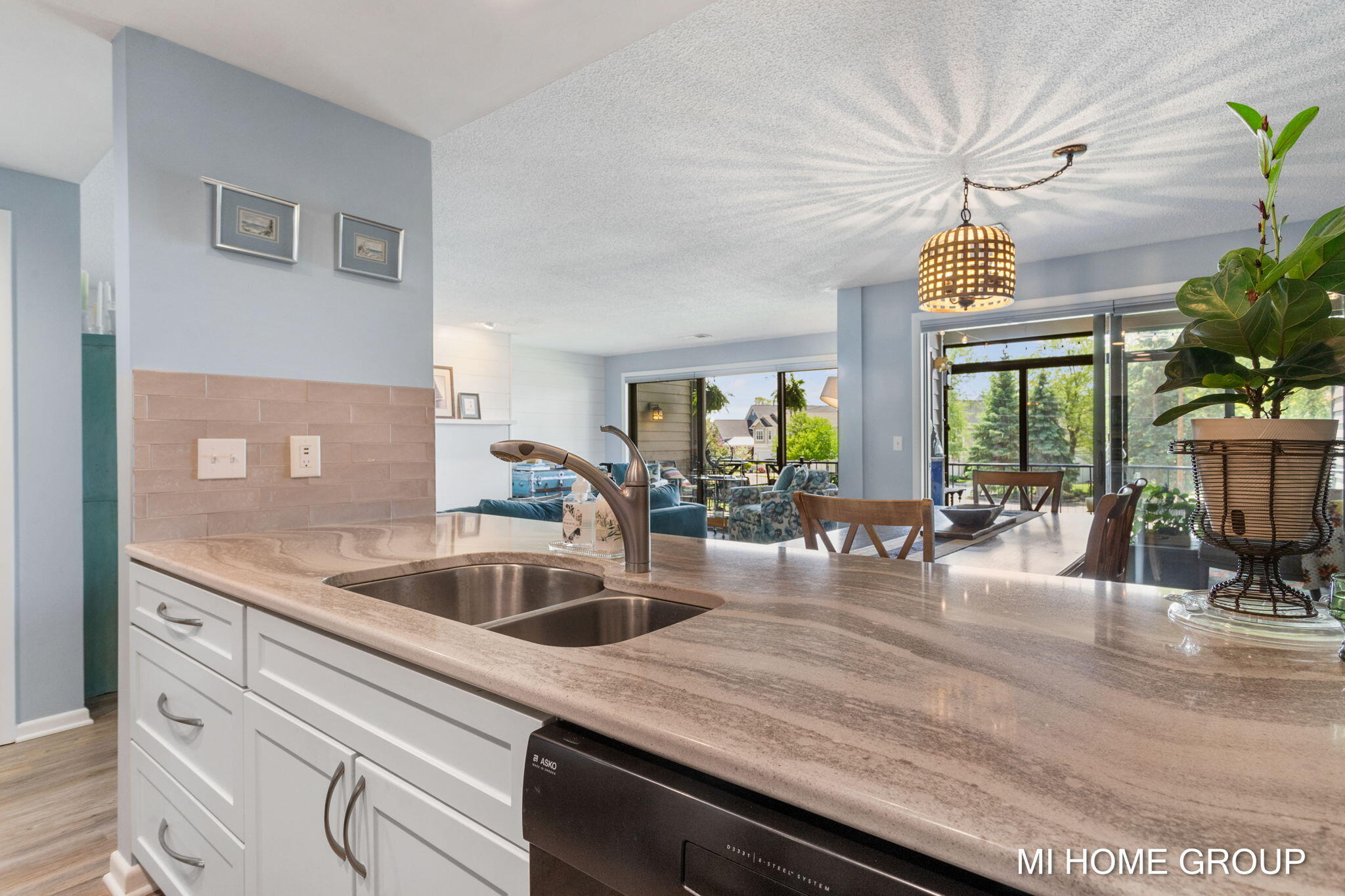 1745 Ottawa Beach Road, Unit 4 Holland, MI 49424 - Photo 22 of 46 49-web-or-mls-1745-ottawa-beach-rd-4