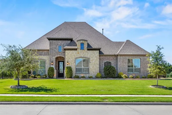 $1,049,000 | 305 Toulouse Lane, Heath, TX 75032