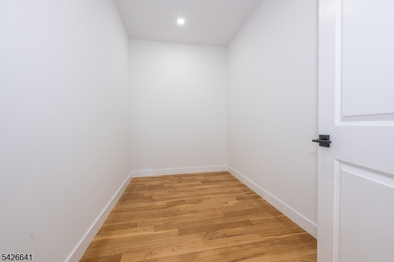 124 Wheatsworth Road Hamburg, NJ 07419 - Photo 29 of 50 a view of room